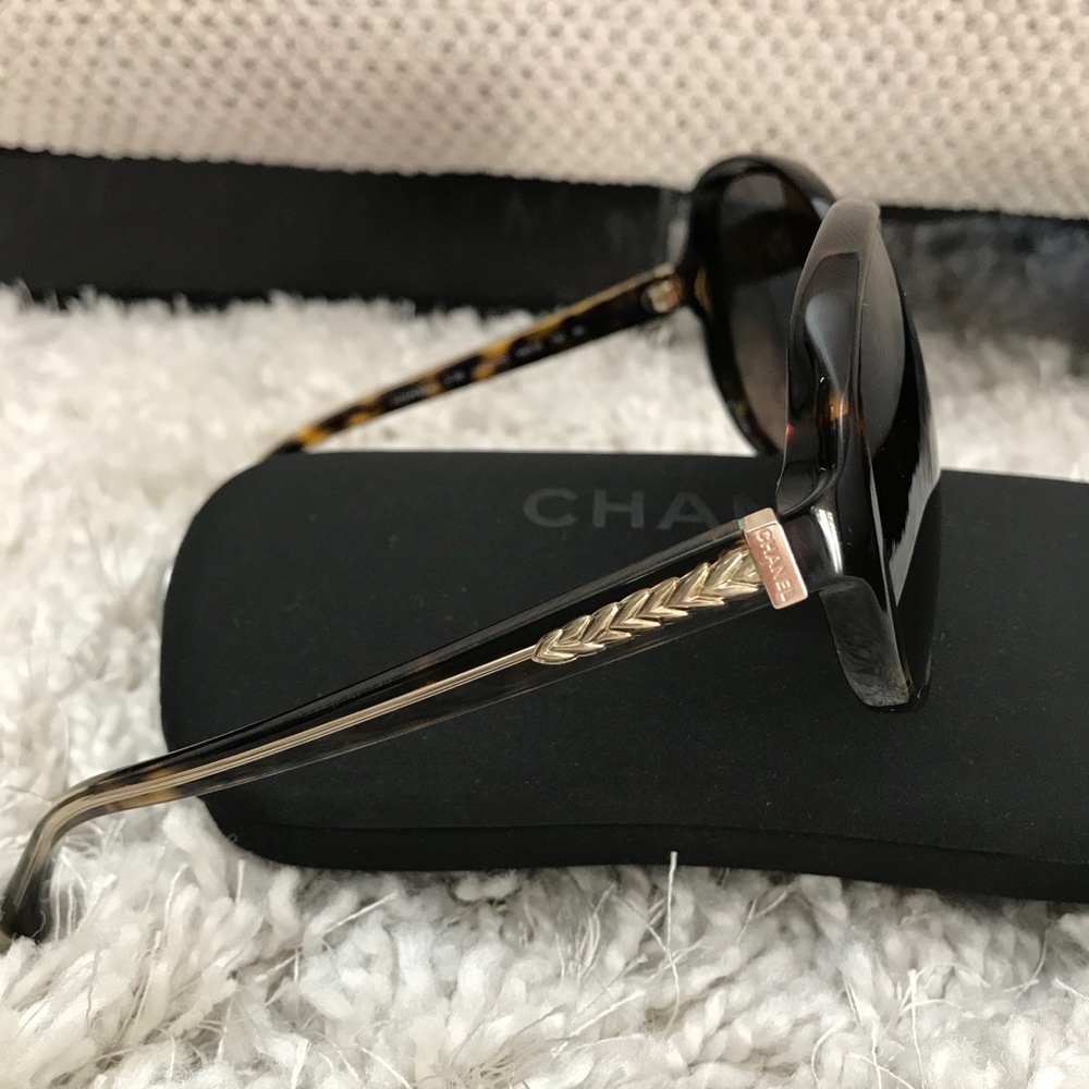 CHANEL sunglasses 5196 - Picture 5 of 14